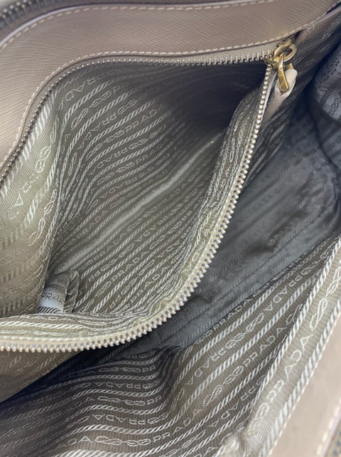 Prada Galleria Large Tote Bag in Beige