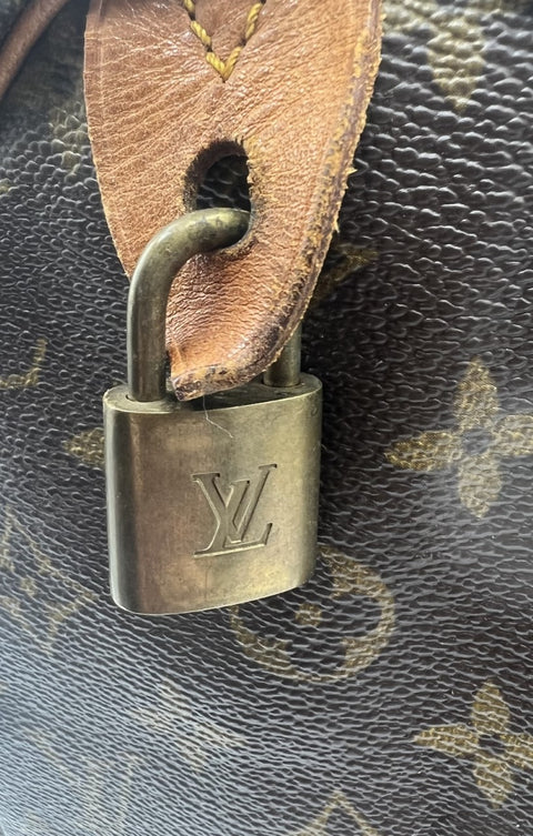 Louis Vuitton Speedy 30
