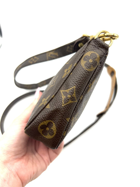 Louis Vuitton Pochette Accessories with Long Strap